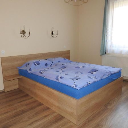 Petra Apartmanhaz Badacsonytomaj Dış mekan fotoğraf