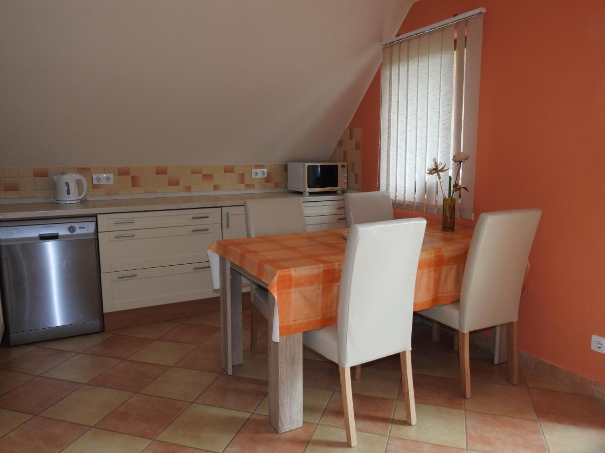Petra Apartmanhaz Badacsonytomaj Dış mekan fotoğraf
